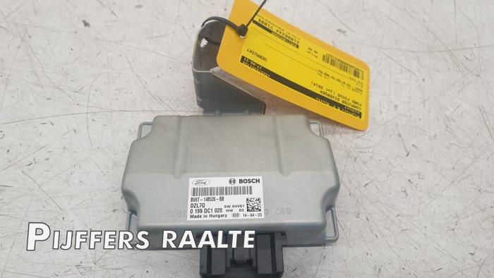 Usagé Ordinateur divers Ford Focus 3 1.0 Ti-VCT EcoBoost 12V 100 Prix € 40,00 Règlement à la marge proposé par Pijffers B.V. Raalte