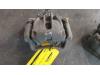 Rear brake calliper, left from a Opel Vivaro B, 2014 1.6 CDTI 95 Euro 6, Delivery, Diesel, 1.598cc, 70kW (95pk), FWD, R9M413; R9MH4, 2016-08 2017