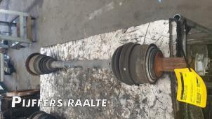 Used Drive shaft, rear left Mercedes Vito (639.6) 2.2 111 CDI 16V Price € 35,00 Margin scheme offered by Pijffers B.V. Raalte