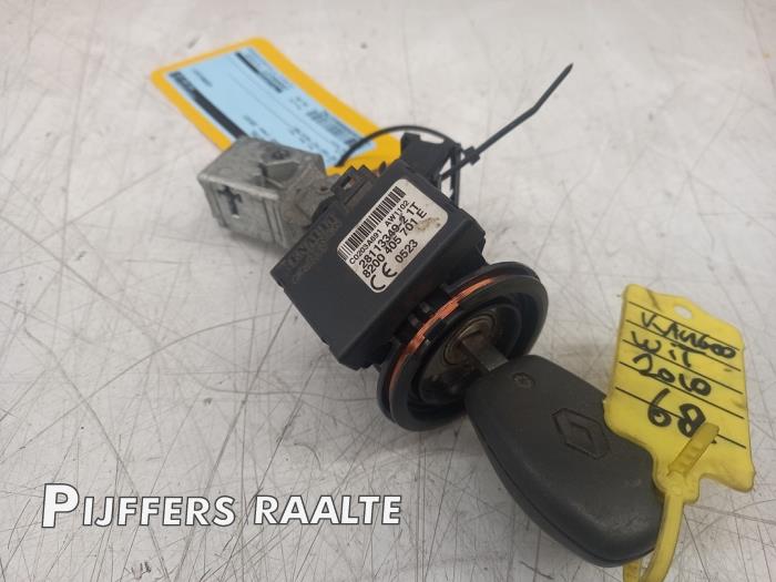 Ignition lock + key Renault Kangoo Express 1.5 dCi 70 7701208408