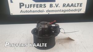 Używane Silnik wentylatora nagrzewnicy Volkswagen Golf VI (5K1) 1.2 TSI BlueMotion Cena € 45,00 Procedura marży oferowane przez Pijffers B.V. Raalte