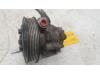Power steering pump from a BMW 3 serie Touring (E91) 320d 16V 2010