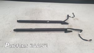 Used Set of gas struts for boot Volkswagen Tiguan (AD1) 2.0 TDI 16V 4Motion Price € 195,00 Margin scheme offered by Pijffers B.V. Raalte