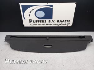 Używane Plandeka przedzialu bagazowego Mercedes E Estate (S212) E-200 CDI 16V BlueEfficiency,BlueTEC Cena € 225,00 Procedura marży oferowane przez Pijffers B.V. Raalte