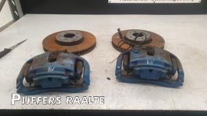 Used Brake set complete front BMW 5 serie (F10) 535i 24V TwinPower Turbo Price € 363,00 Inclusive VAT offered by Pijffers B.V. Raalte