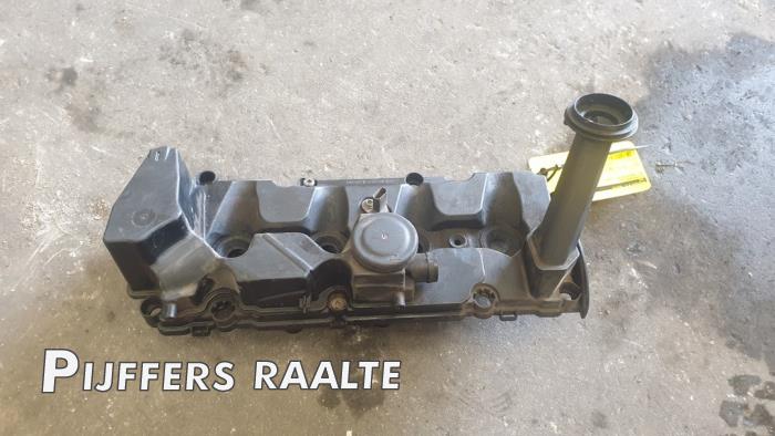 Gebrauchte Ventildeckel Volkswagen Transporter/Caravelle T6 2.0 TDI 150 California 4Motion Preis € 75,00 Margenregelung angeboten von Pijffers B.V. Raalte