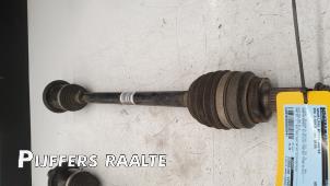 Used Drive shaft, rear right BMW 3 serie Touring (F31) 318i 1.5 TwinPower Turbo 12V Price € 70,00 Margin scheme offered by Pijffers B.V. Raalte