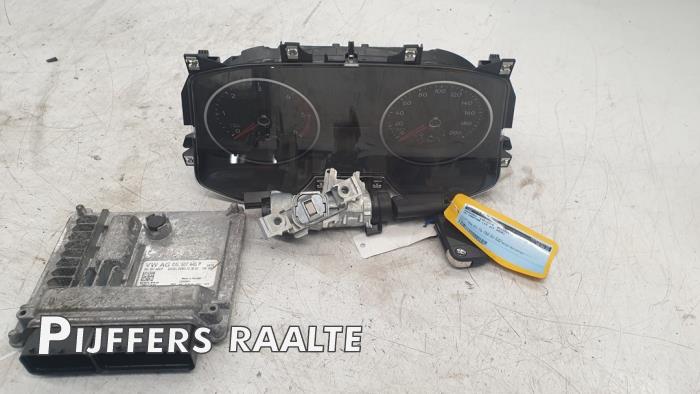 Used Engine management computer Volkswagen Crafter (SY) 2.0 TDI 4Motion Price € 605,00 Inclusive VAT offered by Pijffers B.V. Raalte
