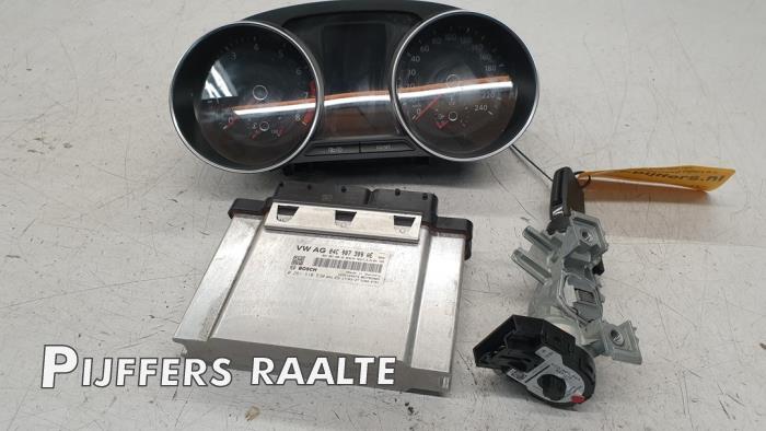 Used Ignition lock + computer Volkswagen Polo V (6R) 1.0 TSI 12V BlueMotion Price € 249,00 Margin scheme offered by Pijffers B.V. Raalte