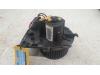 Heating and ventilation fan motor from a Peugeot Expert (G9), 2007 / 2016 2.0 HDiF 16V 130, Delivery, Diesel, 1.997cc, 94kW (128pk), FWD, DW10CD; AHZ, 2011-03 / 2016-12 2013
