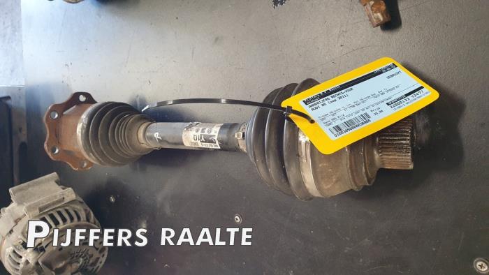 Gebrauchte Antriebswelle rechts vorne Audi A5 (8T3) 1.8 TFSI 16V Preis € 35,00 Margenregelung angeboten von Pijffers B.V. Raalte