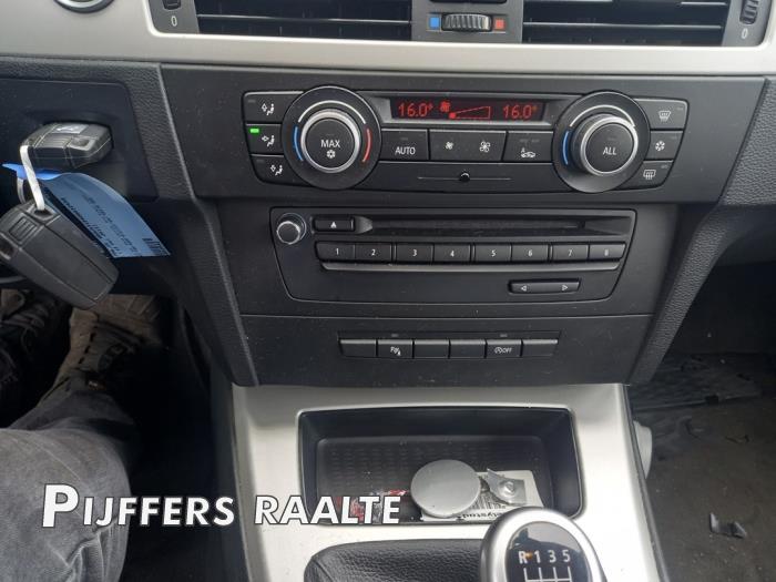 Begagnade Klimatpanel BMW 3 serie Touring (E91) 318i 16V Pris € 72,50 Marginaltabell erbjuds av Pijffers B.V. Raalte