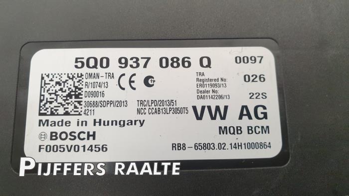 Ordinateur contrôle fonctionnel d'un Skoda Octavia Combi (5EAC) 1.6 TDI Greenline 16V 2014
