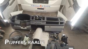 Używane Zestaw + Modul poduszki powietrznej Volkswagen Transporter/Caravelle T6 2.0 TSI Cena € 1.599,00 Procedura marży oferowane przez Pijffers B.V. Raalte