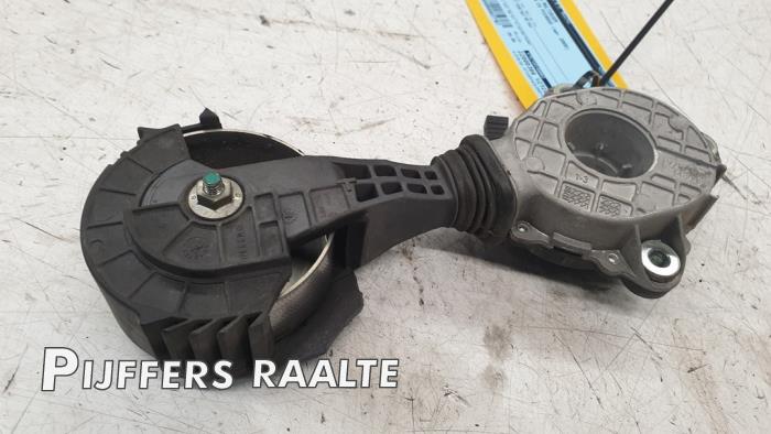 Usados Tensor correa múltiple Citroen C4 Picasso (UD/UE/UF) 1.6 16V VTi 120 Precio € 30,00 Norma de margen ofrecido por Pijffers B.V. Raalte