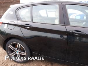 Gebrauchte Tür 4-türig rechts hinten BMW 1 serie (F20) 118i 1.5 TwinPower 12V Preis € 250,00 Margenregelung angeboten von Pijffers B.V. Raalte
