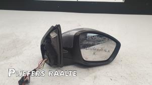 Used Wing mirror, right Peugeot 308 SW (L4/L9/LC/LJ/LR) 1.6 BlueHDi 120 Price € 99,00 Margin scheme offered by Pijffers B.V. Raalte