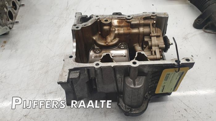 Gebrauchte Ölwanne Nissan Note (E12) 1.2 68 Preis € 90,00 Margenregelung angeboten von Pijffers B.V. Raalte