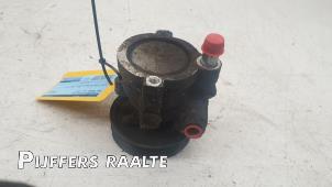 Used Power steering pump Opel Movano Combi 2.2 DTI Price € 35,00 Margin scheme offered by Pijffers B.V. Raalte