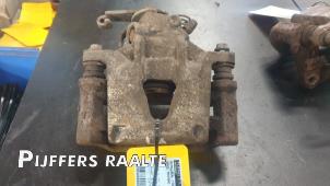 Used Rear brake calliper, left Opel Movano Combi 2.2 DTI Price € 75,00 Margin scheme offered by Pijffers B.V. Raalte