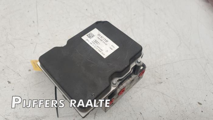 Usagé Bloc ABS Audi A4 (B8) 2.0 TDI 16V Prix € 170,00 Règlement à la marge proposé par Pijffers B.V. Raalte