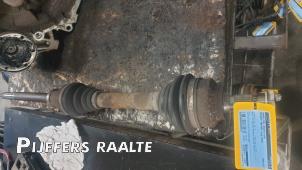 Used Front drive shaft, right Peugeot Partner 1.6 HDI 75 Price € 35,00 Margin scheme offered by Pijffers B.V. Raalte