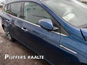 Used Front door 4-door, right Renault Megane IV Estate (RFBK) 1.5 Energy dCi 110 Price € 400,00 Margin scheme offered by Pijffers B.V. Raalte