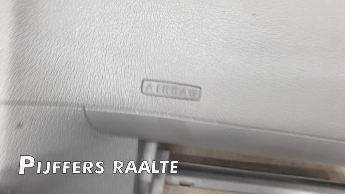 Juego y módulo de airbag de un Volkswagen Caddy III (2KA,2KH,2CA,2CH) 1.6 TDI 16V 2011