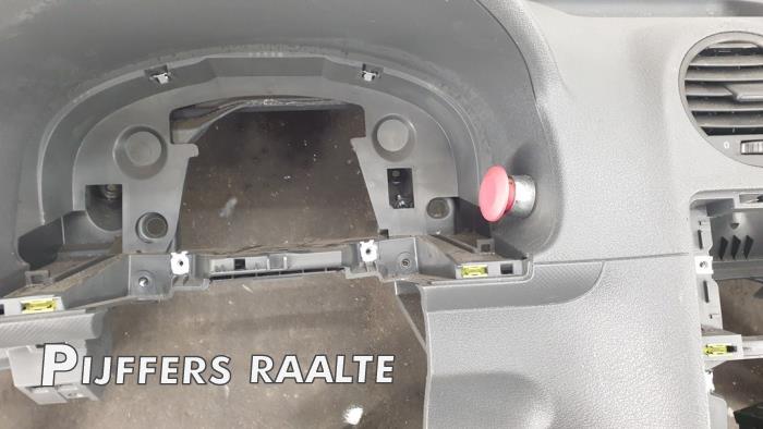 Juego y módulo de airbag de un Volkswagen Caddy III (2KA,2KH,2CA,2CH) 1.6 TDI 16V 2011