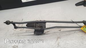 Used Wiper motor + mechanism Iveco New Daily VI 35C18, 40C18, 50C18 Price € 90,75 Inclusive VAT offered by Pijffers B.V. Raalte