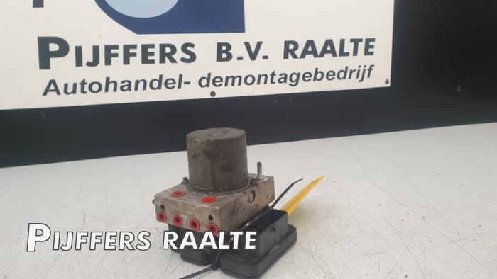 Usagé Bloc ABS Volkswagen Crafter 2.0 TDI 16V Prix € 302,50 Prix TTC proposé par Pijffers B.V. Raalte