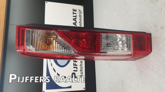 Taillight, left from a Opel Movano 2.3 CDTi 16V FWD 2020