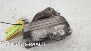Used Gearbox mount Mercedes A-Klasse AMG (177.1) 2.0 A-35 AMG Turbo 16V 4Matic Price € 90,75 Inclusive VAT offered by Pijffers B.V. Raalte