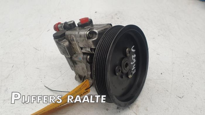 Usagé Pompe de direction BMW 5 serie (E60) 535d 24V Prix € 100,00 Règlement à la marge proposé par Pijffers B.V. Raalte