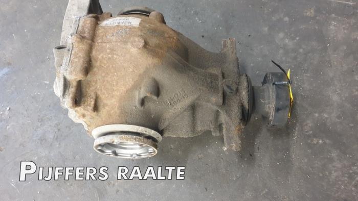 Rear differential from a BMW 5 serie (E60) 535d 24V 2008