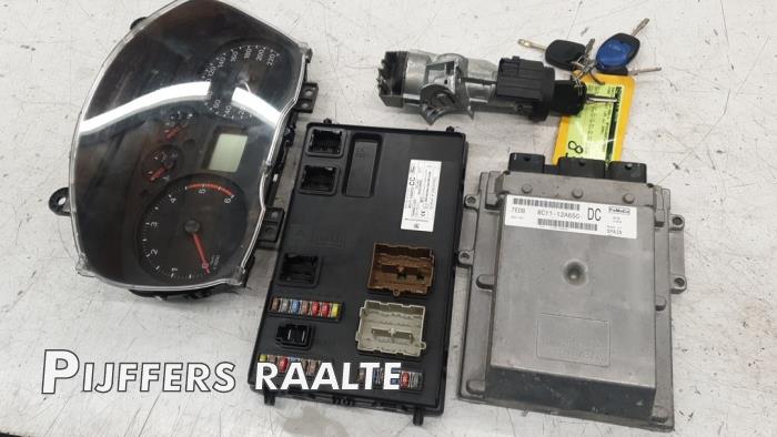Used Engine management computer Ford Transit 2.2 TDCi 16V Price € 482,79 Inclusive VAT offered by Pijffers B.V. Raalte