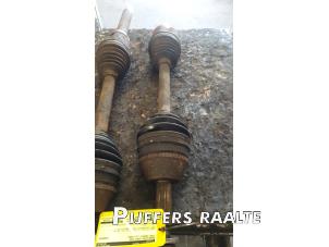 Used Front drive shaft, left Ford Transit 2.2 TDCi 16V Price € 90,75 Inclusive VAT offered by Pijffers B.V. Raalte