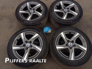 Gebrauchte Sportfelgensatz + Reifen Volvo V40 (MV) 2.0 D4 16V Preis € 544,50 Mit Mehrwertsteuer angeboten von Pijffers B.V. Raalte
