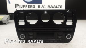 Used Radio CD player Volkswagen Up! (121) 1.0 12V 60 Price € 50,00 Margin scheme offered by Pijffers B.V. Raalte
