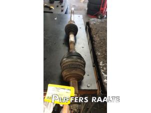 Used Front drive shaft, right Renault Master III (ED/HD/UD) 3.0 dCi 16V 140 Price € 121,00 Inclusive VAT offered by Pijffers B.V. Raalte