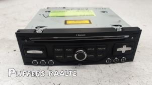 Używane Radioodtwarzacz CD Peugeot 207/207+ (WA/WC/WM) 1.4 16V VTi Cena € 175,00 Procedura marży oferowane przez Pijffers B.V. Raalte
