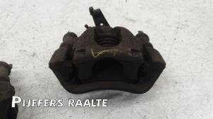 Used Rear brake calliper, left Renault Master IV (EV/HV/UV/VA/VB/VD/VF/VG/VJ) 2.3 dCi 130 16V FWD Price € 90,75 Inclusive VAT offered by Pijffers B.V. Raalte