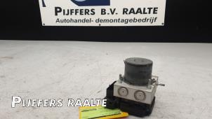 Używane Pompa ABS Renault Master IV (EV/HV/UV/VA/VB/VD/VF/VG/VJ) 2.3 dCi 130 16V FWD Cena € 157,30 Z VAT oferowane przez Pijffers B.V. Raalte