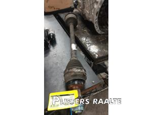 Used Drive shaft, rear left Mercedes Vito (447.6) 2.2 114 CDI 16V Price € 121,00 Inclusive VAT offered by Pijffers B.V. Raalte