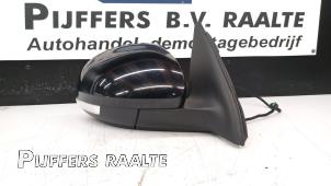 Used Wing mirror, right Volkswagen Tiguan (5N1/2) 2.0 TFSI 16V 4Motion Price € 90,75 Inclusive VAT offered by Pijffers B.V. Raalte