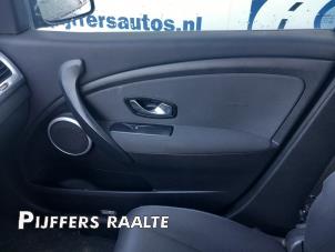 Used Front door trim 4-door, right Renault Megane III Grandtour (KZ) 1.4 16V TCe 130 Price € 99,00 Margin scheme offered by Pijffers B.V. Raalte