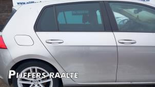 Używane Drzwi prawe tylne wersja 4-drzwiowa Volkswagen Golf VII (AUA) 1.6 TDI BlueMotion 16V Cena € 423,50 Z VAT oferowane przez Pijffers B.V. Raalte