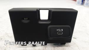 Used Module USB BMW 3 serie (G20) 330i xDrive 2.0 TwinPower Turbo 16V Price € 30,25 Inclusive VAT offered by Pijffers B.V. Raalte