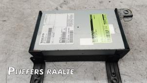 Used Radio amplifier Volvo V70 (BW) 1.6 T4 16V Price € 48,40 Inclusive VAT offered by Pijffers B.V. Raalte