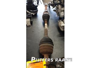 Used Front drive shaft, right Renault Megane III Grandtour (KZ) 1.2 16V TCE 115 Price € 100,00 Margin scheme offered by Pijffers B.V. Raalte